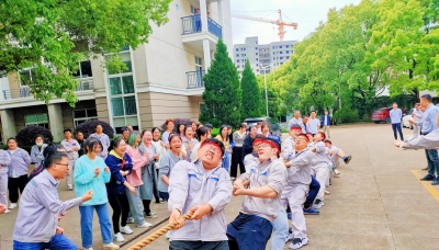 迎亚运、庆“五一”永利集团职工拔河比赛